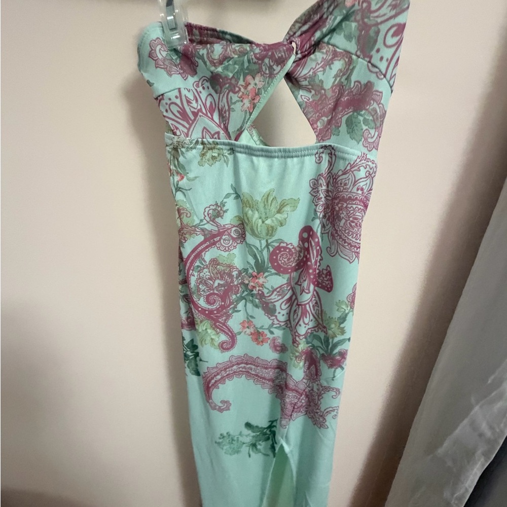 Sleeveless Mint Green Floral Maxi Dress with Pink Paisley Print
